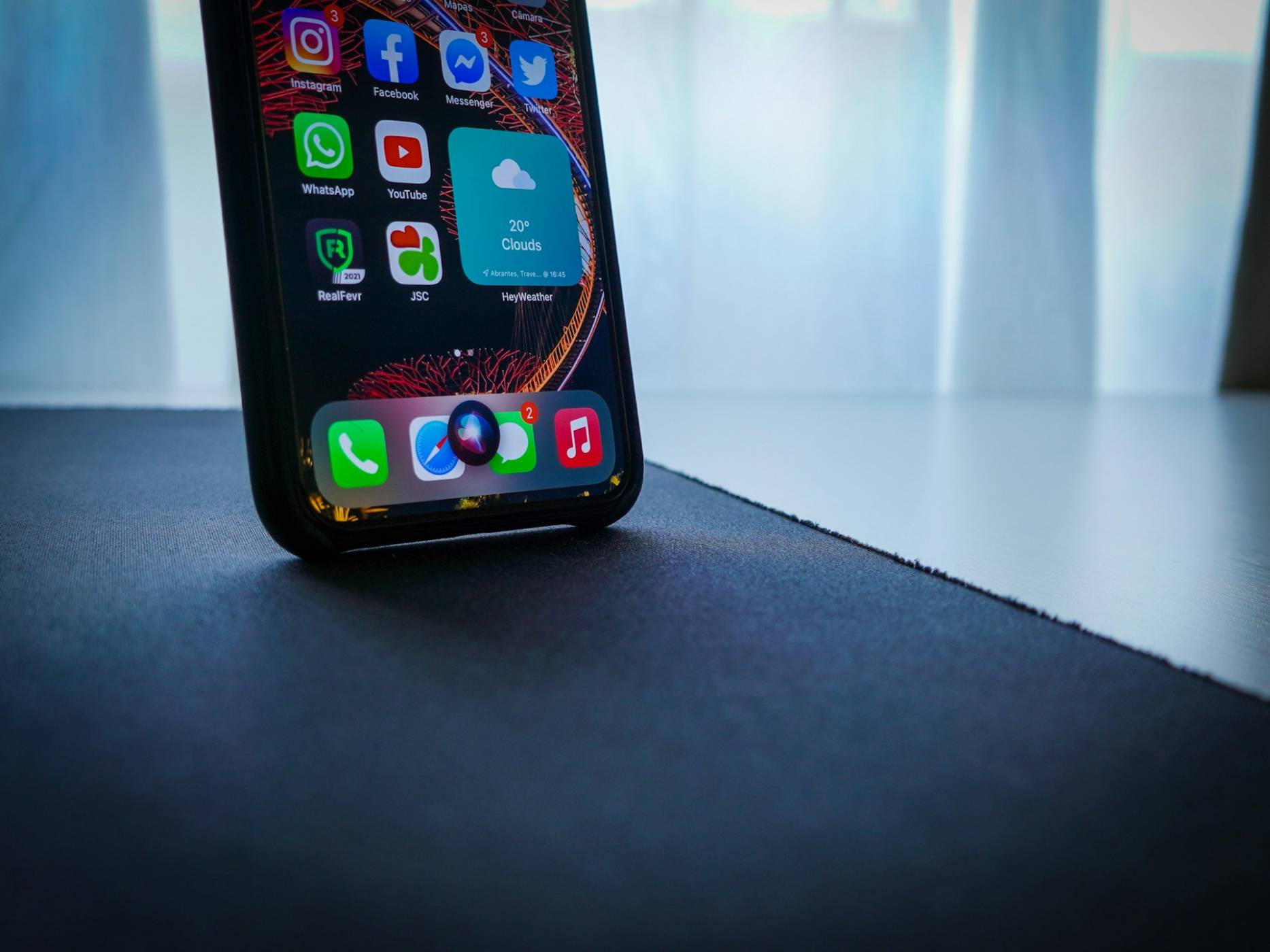 Прекалено хубаво, за да е истина: новата Siri ще е на нивото на СhatGPT