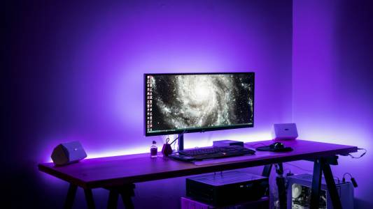 Китайска компания може да е първата, която да достигне стойността от 720 Hz при геймърски монитор